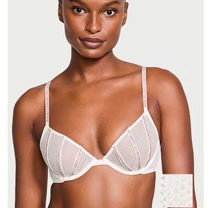 NWT Victoria’s Secret Very Sexy Sheer Shine Unlined Low Cut Demi Bra size 32C